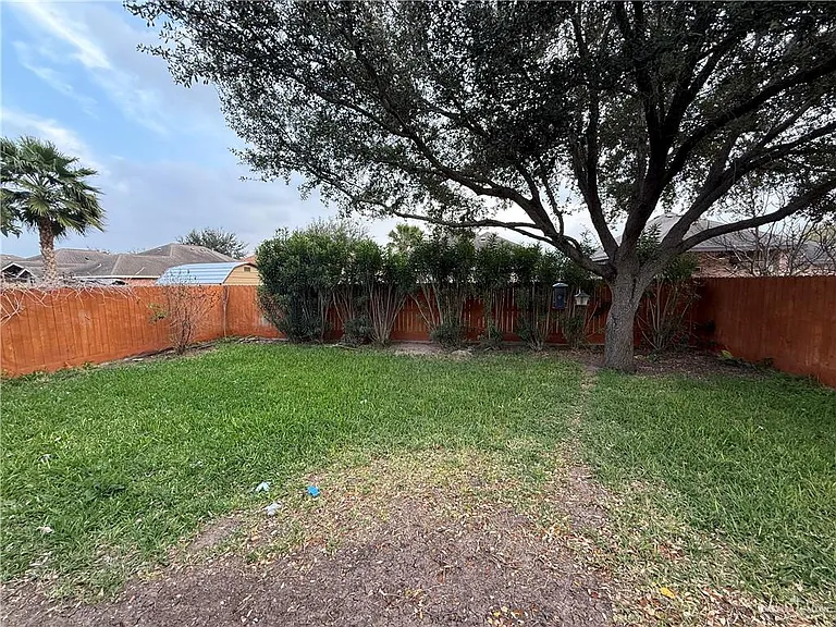 3836 Frontier Dr — Photo 25