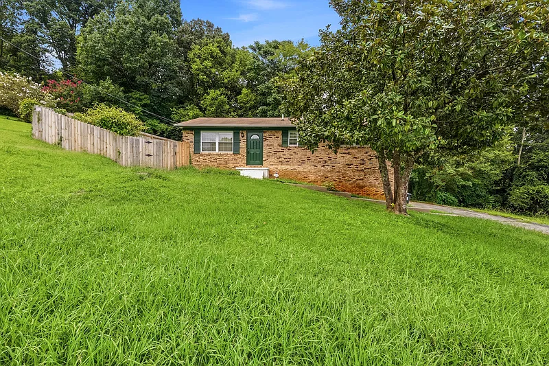 4400 Wells Rd