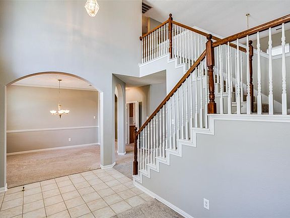 4th image of 8101 Fountain Springs Dr