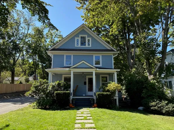 67 W Neck Road, Huntington, NY 11743