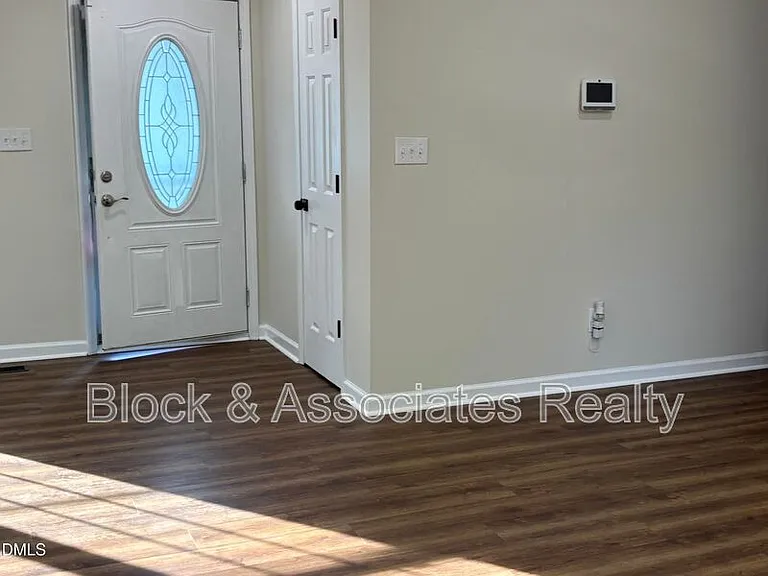 170 Devin Dr — Photo 38