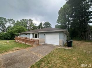 55105 Country Club Rd, South Bend, IN 46628