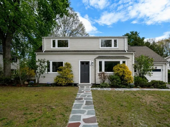 78 Vine St, Newton, MA 02467