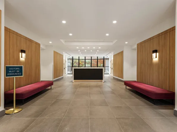 295 Greenwich Street image 19 of 21