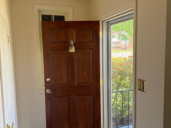 5th image of 533 Morris Ave