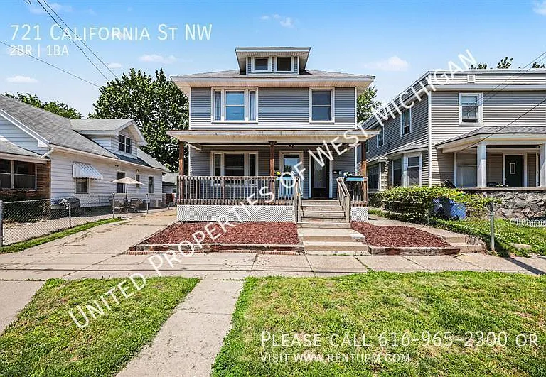 721 California St NW — Photo 1
