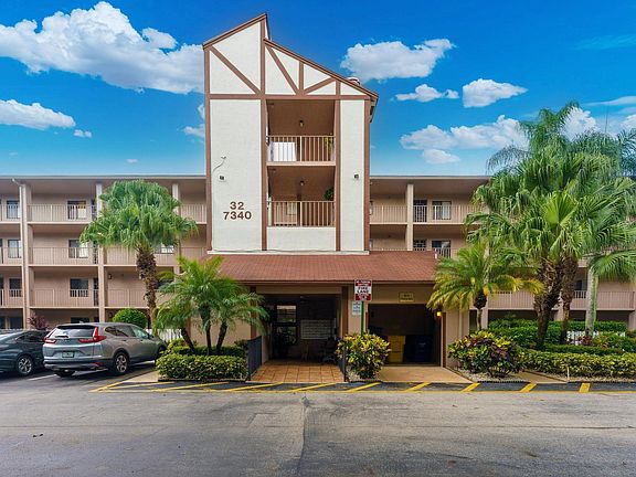 2nd image of 7340 Amberly Lane #306