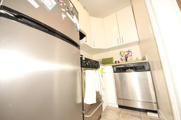 Rented by Bien Realty Ltd | media 35