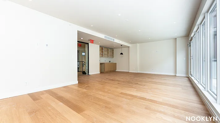 Rented by Nooklyn NYC LLC | media 14