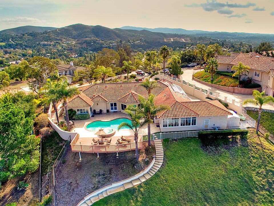 1st image of 3064 Palm Hill Dr