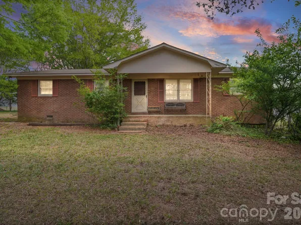 103 Pine St, Locust, NC 28097