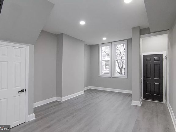 4th image of 1229 Glyndon Ave