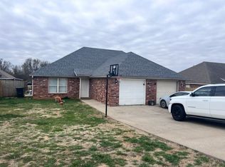 1651 Tolleson Loop, Springdale, AR 72764