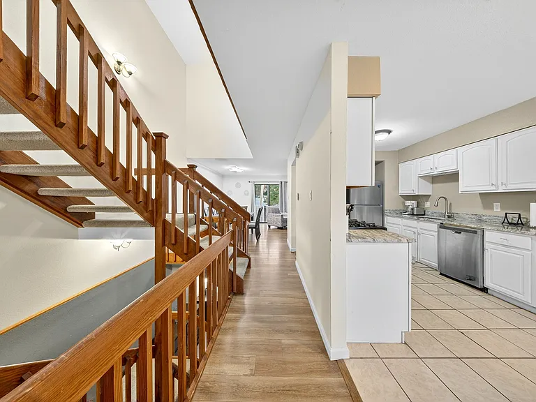 11502 Cedar Walk Dr — Photo 6