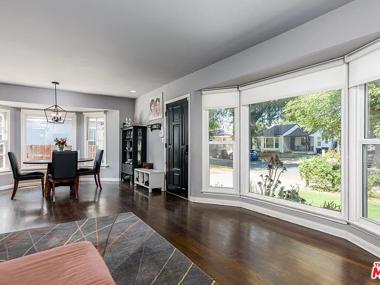 6601 Rubio Ave — Photo 5