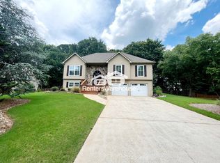 5045 Blue Sky Ln, Cumming, GA 30040