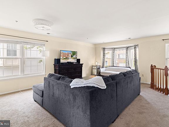 4th image of 6112 Kildare Ct
