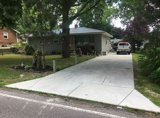 915 Middlebury Rd, Kent, OH 44240