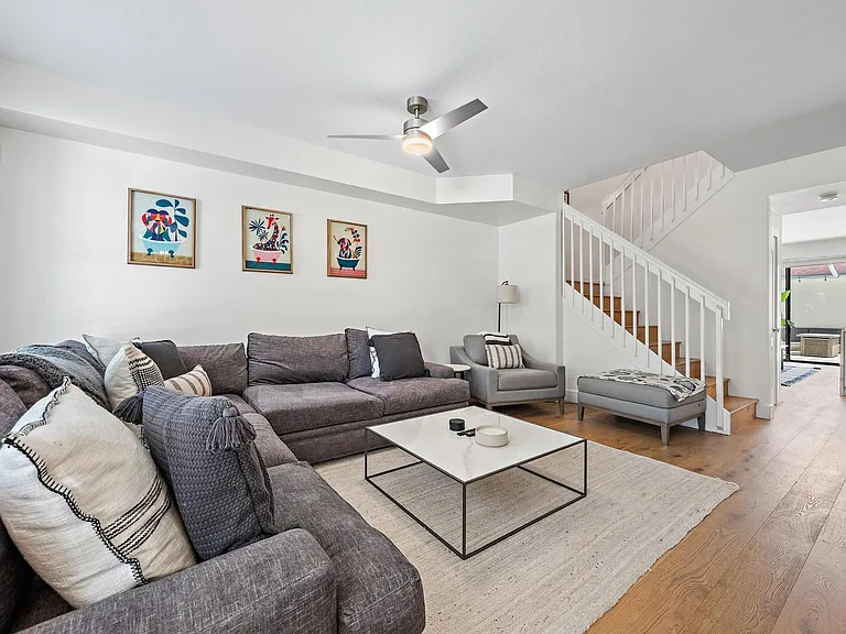 119 Waterford Dr — Photo 5