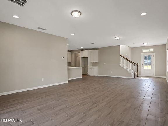 4th image of 175 CHESTNUT GROVE Road