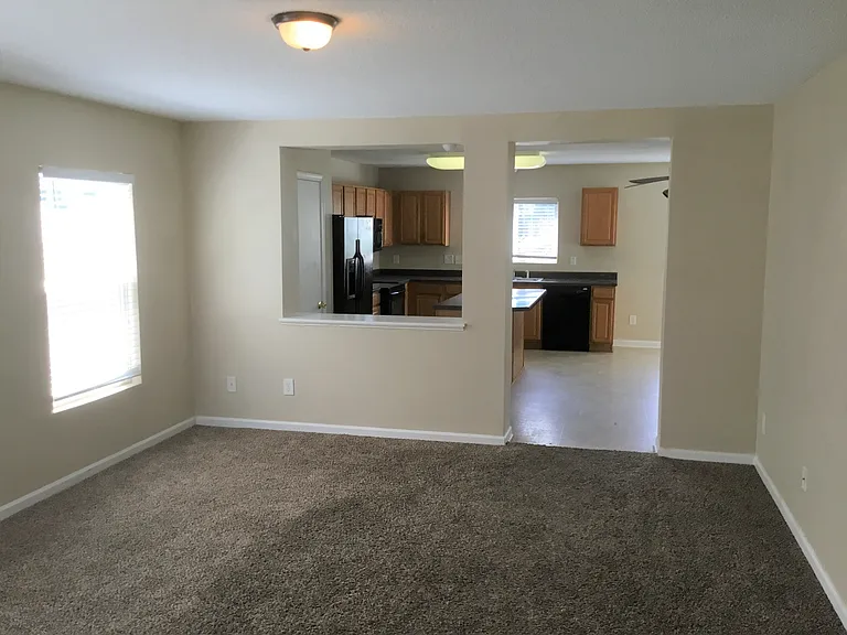 7 Fielding Ct — Photo 3