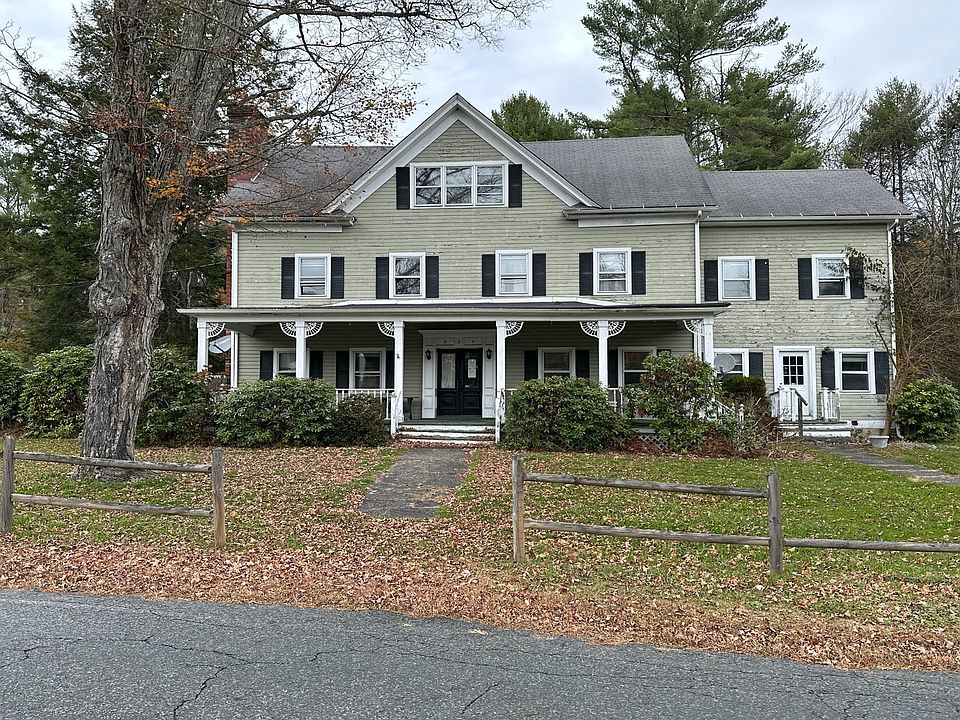 1st image of 824 Peenpack Trl #A-k