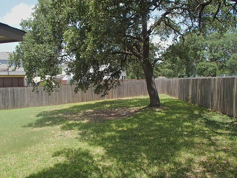 224 Wildwood Dr — Photo 15