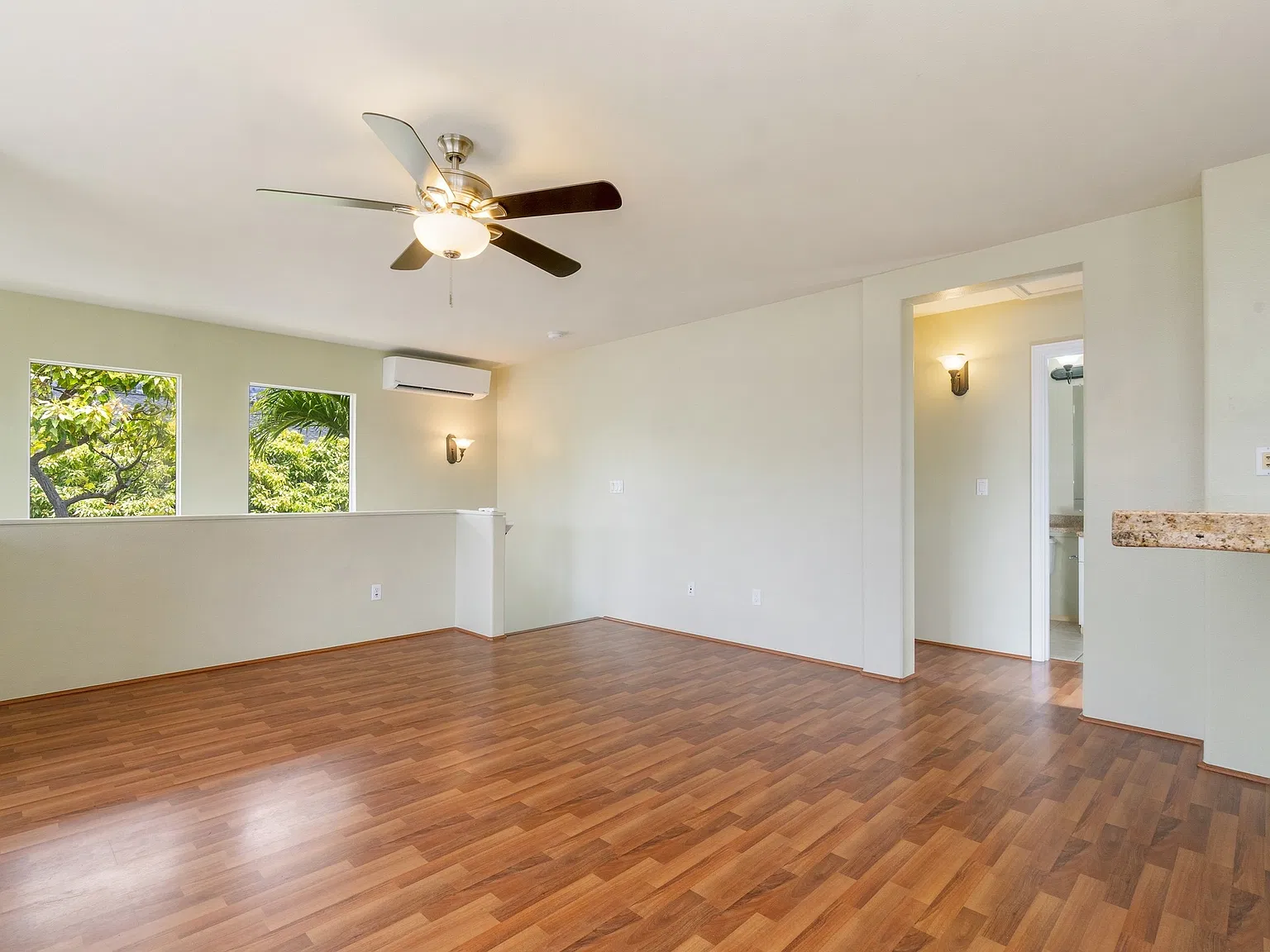 2 bed, 960 sqft, $3,950 — Photo 4