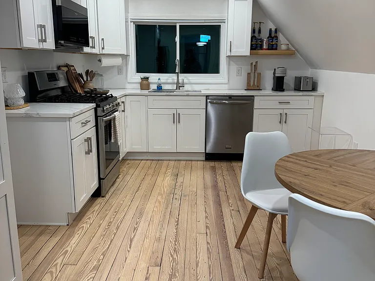 24 Thurman St #3 — Photo 6