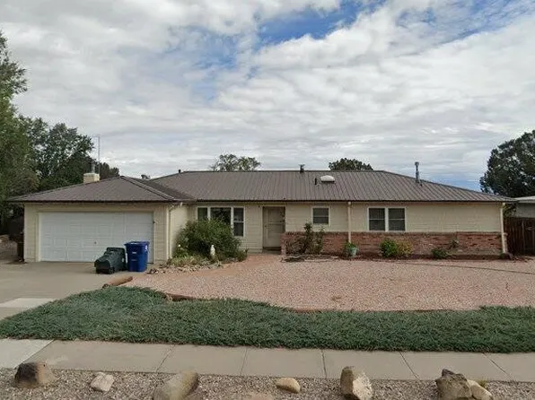623 Meadow Ln, Los Alamos, NM 87547