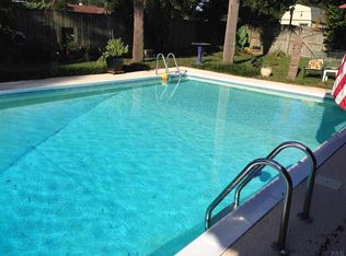 3805 Lynn Ora Dr, Pensacola, FL 32504