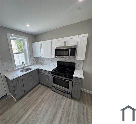 3rd image of 2811 Winton St