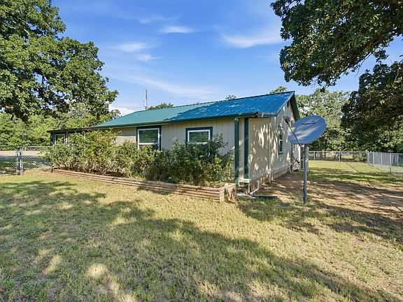 3rd image of 1718 County Road 143