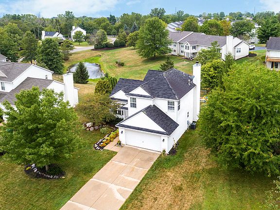 3rd image of 10834 Thornberry Way