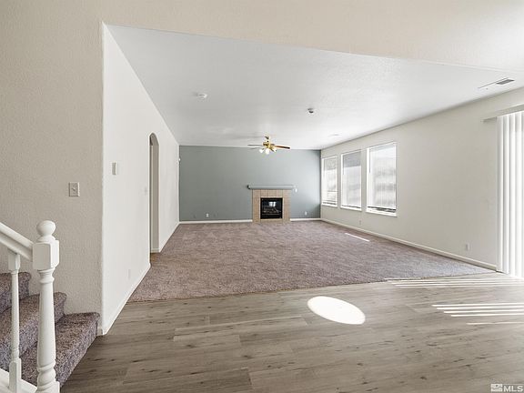 5th image of 1613 Laverder Dr