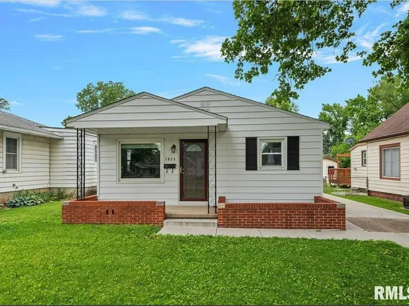 1923 E Watch Ave, Springfield, IL 62702