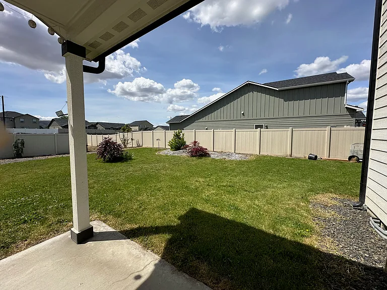 6315 Cottonwood Loop — Photo 22