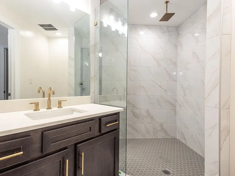 95 S Main St #101 — Photo 21