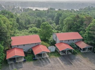 80 Riggs Dr #4, Potsdam, NY 13676