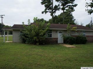 130 Bledsoe Rd, Hazel Green, AL 35750