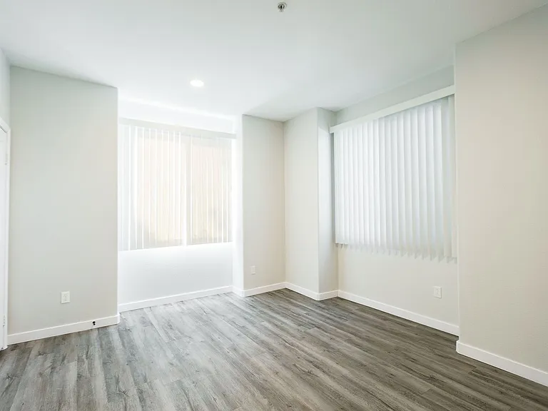 2820 Sawtelle Blvd — Photo 108