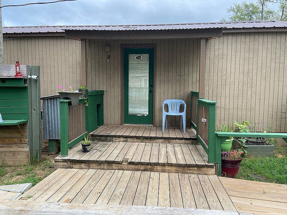 1st image of 273 Thorn Tree Dr