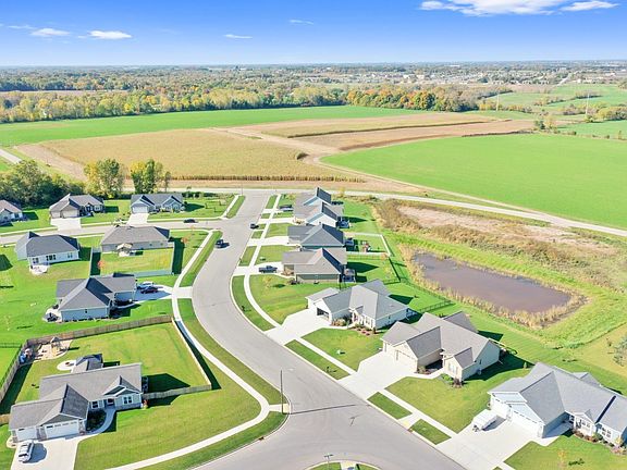 2nd image of 4596 Stillmeadow Cir