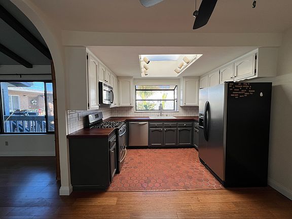 3rd image of 4654 Idaho St APT 6