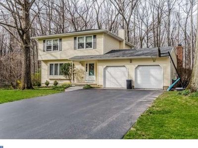 107 Maple Stream Rd, East Windsor, NJ, 08520