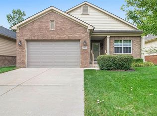 3962 Wrenwood Ln, Canton, MI 48188