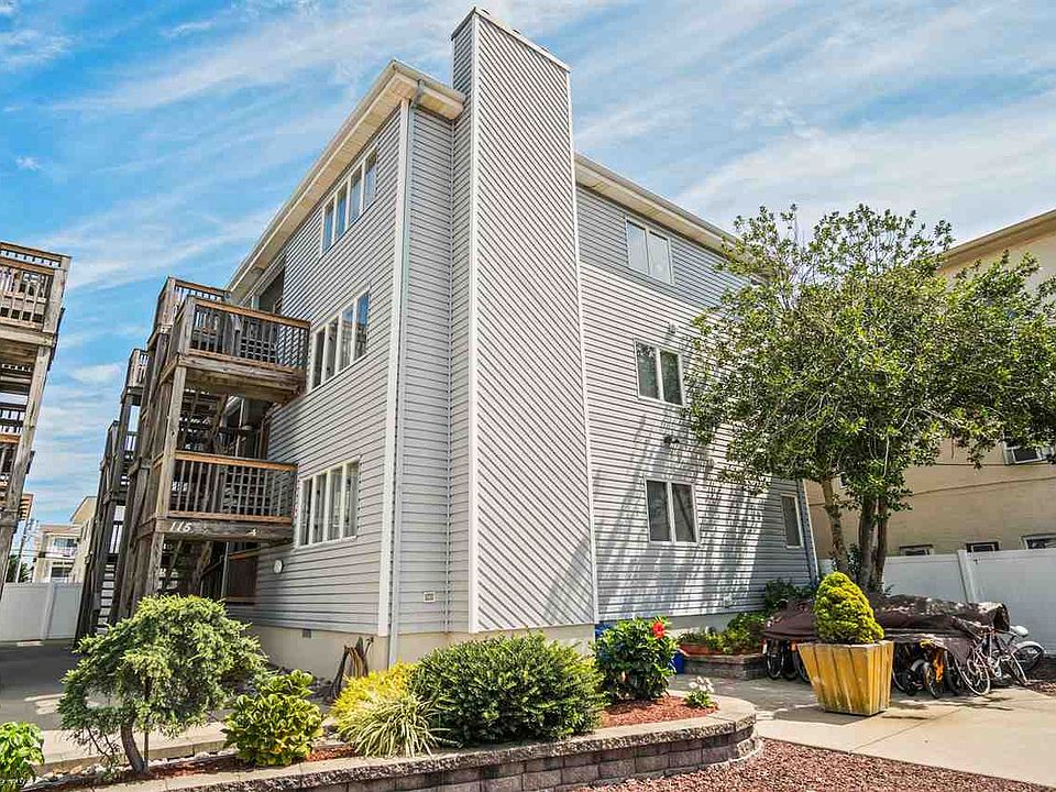 1st image of 115 40th St APT 4B