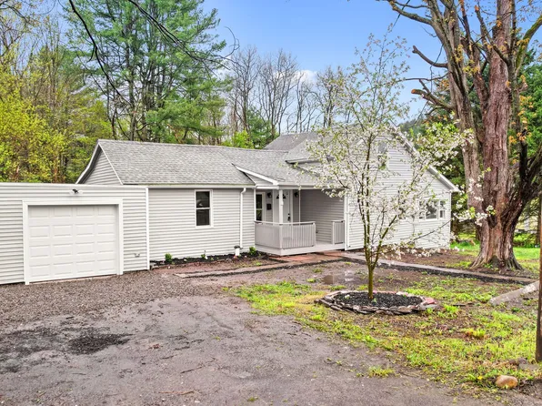 18 Hancock Rd, Pt Crane, NY 13833