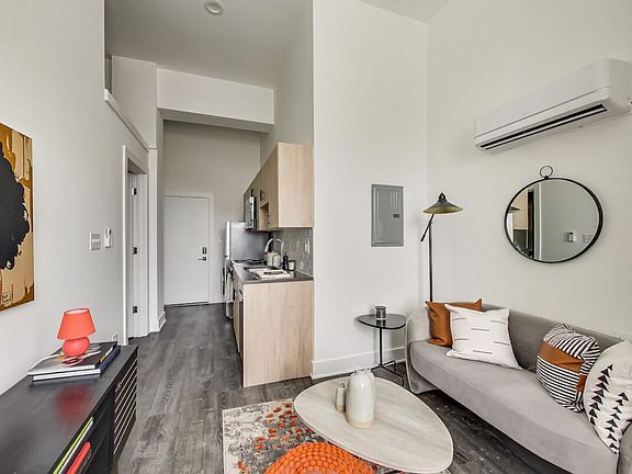 5th image of 1125 W Wilson Ave #316