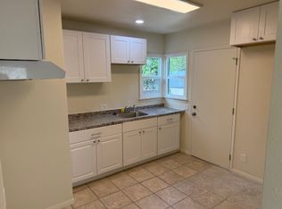 5242 McCallum Ave #E, South Gate, CA 90280